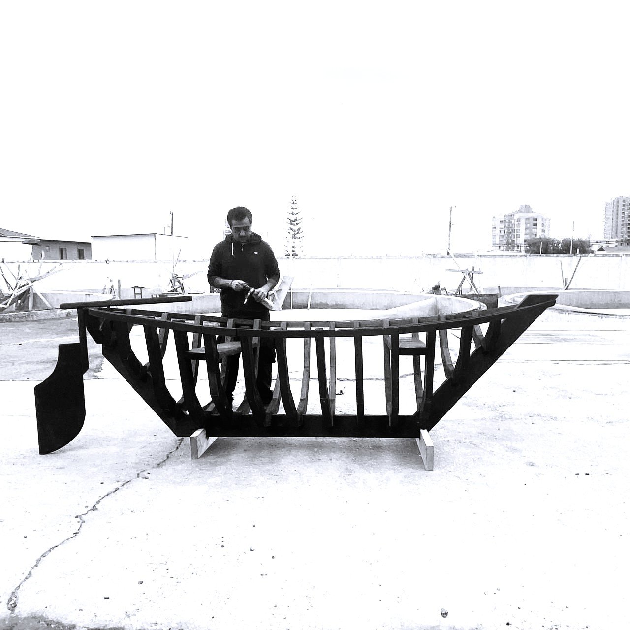 Instalando bote de madera 