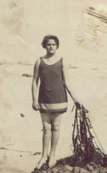 MARGARITA AYALA YOVIC - ABUELA PATERNA