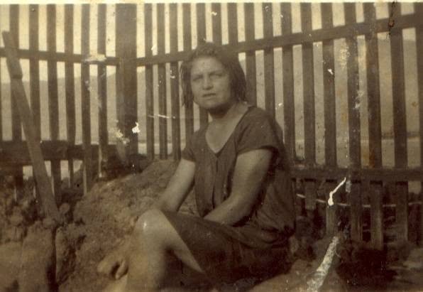MARGARITA AYALA YOVIC - PLAYA CAVANCHA - IQQ