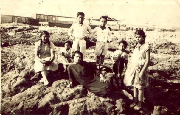 MARGARITA AYALA YOVIC Y FAMILIA - PLAYA CAVANCHA - IQQ